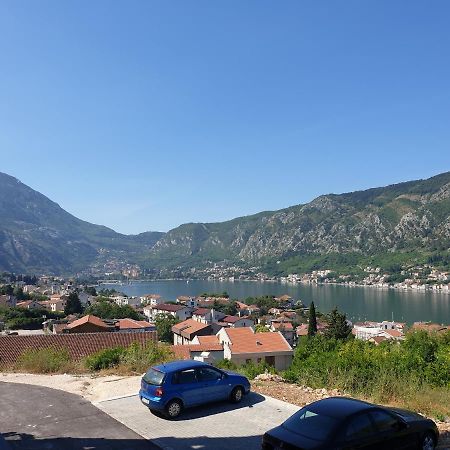Apartment Marta 2 Kotor Luaran gambar